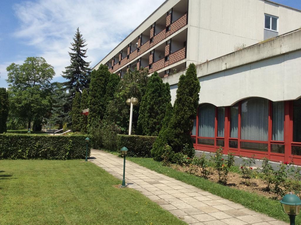 Hotel Uni Balatonfüred Exteriér fotografie